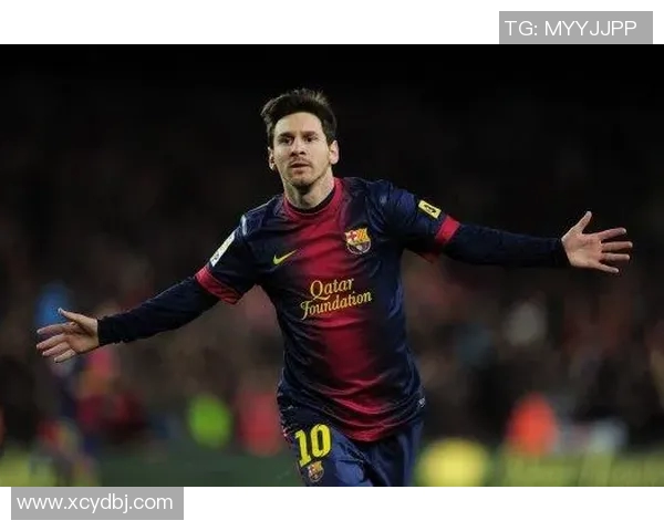 高清足球明星背心图片欣赏展现运动魅力与时尚风采